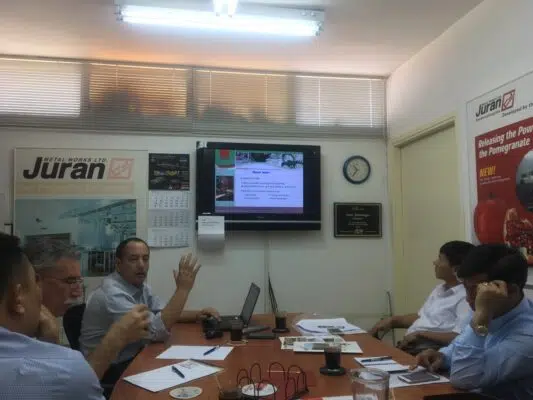 Góp phần đưa quả vải Bắc Giang ra biển lớn