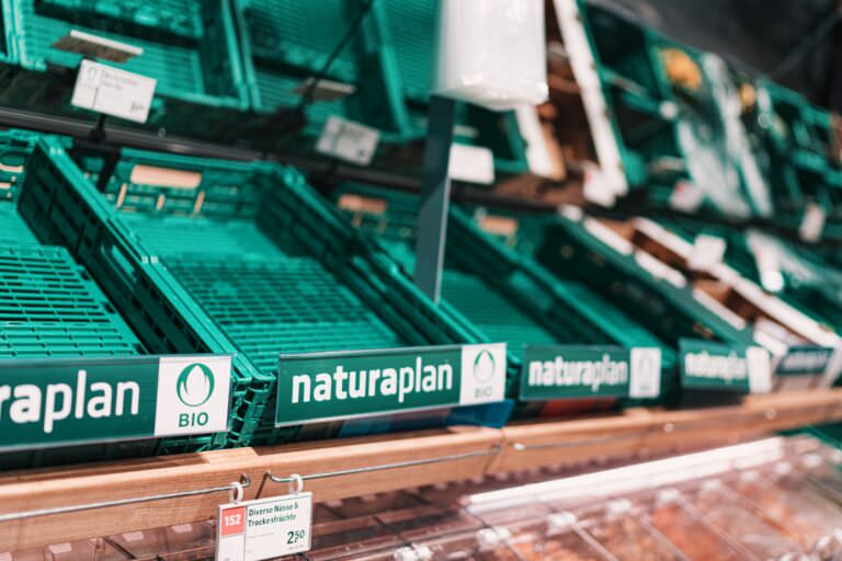 Có phải coronavirus đã thay đổi việc mua sắm hàng tạp hóa mãi mãi?